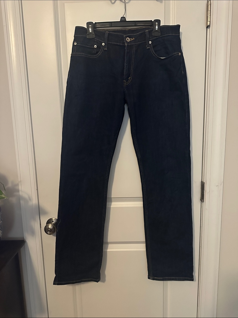 Levi's Straight-Leg Jeans in Dark Indigo